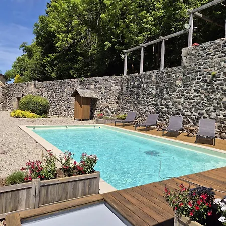 Gasthof De Rigoulac 5 D'hotes & Sur Reservation Table D Hotes Sauf Les Jeudis Et Les Dimanches 3*