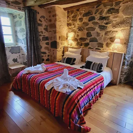 De Rigoulac 5 D'hotes & Sur Reservation Bouyssounouse