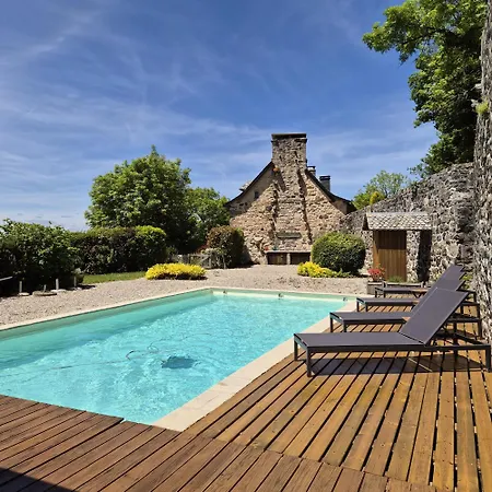 De Rigoulac 5 D'hotes & Sur Reservation Table D Hotes Sauf Les Jeudis Et Les Dimanches Guest house Bouyssounouse