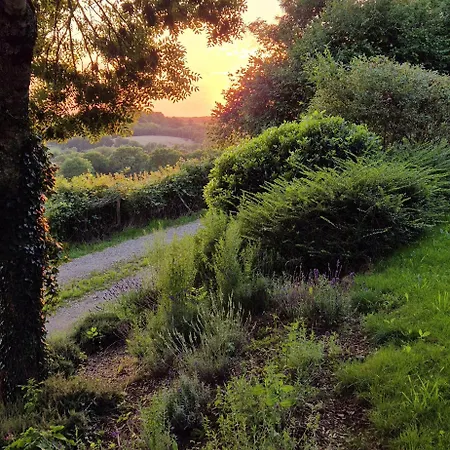 De Rigoulac 5 D'hotes & Sur Reservation Table D Hotes Sauf Les Jeudis Et Les Dimanches Bouyssounouse