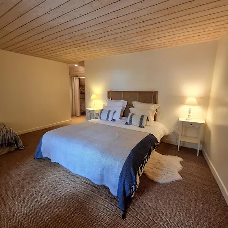 De Rigoulac 5 D'hotes & Sur Reservation Table D Hotes Sauf Les Jeudis Et Les Dimanches 3* Bouyssounouse