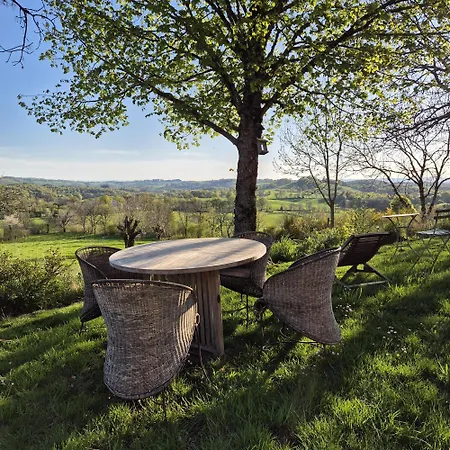 De Rigoulac 5 D'hotes & Sur Reservation Table D Hotes Sauf Les Jeudis Et Les Dimanches Bouyssounouse