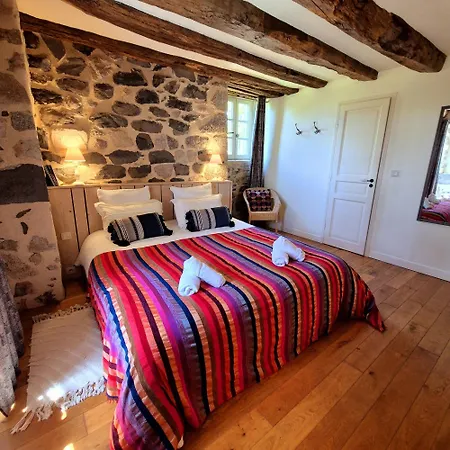 De Rigoulac 5 D'hotes & Sur Reservation Table D Hotes Sauf Les Mercredis Et Les Dimanches Gæstehus *