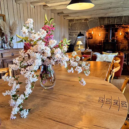 Guest house De Rigoulac 5 D'hotes & Sur Reservation Table D Hotes Sauf Les Jeudis Et Les Dimanches