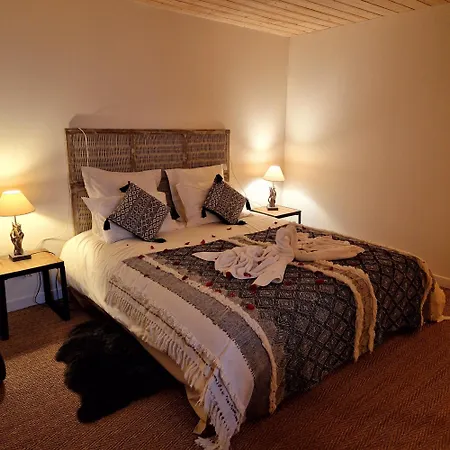 De Rigoulac 5 D'hotes & Sur Reservation Table D Hotes Sauf Les Jeudis Et Les Dimanches Bouyssounouse